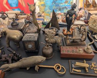 Example of antique sculptures available. 