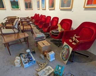 Example of additional mid-century modern furniture available.