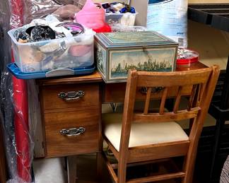 Singer Sewing Machine All In One Desk And Chair, Sewing Supplies, Fabric And More