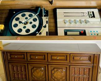 Vintage Montgomery Ward Airline Stereo Console 