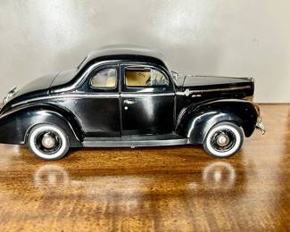 Motor Max 1/18 Diecast 