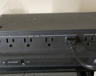 APC Back UPS 600 Uninterruptible Power Supply