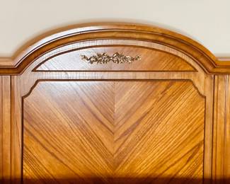 This is a late 20th-century Stanley Furniture headboard in the Italian Provincial style.