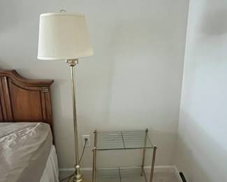 Vintage brass floor lamp & vtg.
Glass and brass 2 tier shelf 