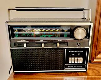 Vintage Sears Solid State Radio