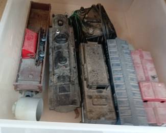 Vintage Model Train– Steam Engine, Tender & Freight Cars – O/HO Gauge