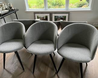 SET OF 6 CHAIRS