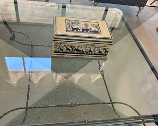 coffee table with box