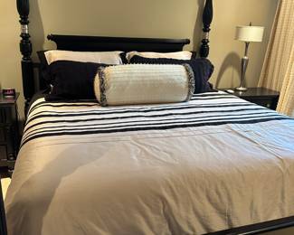 Kingsize bedroom set