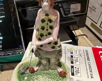 signed lady golfer