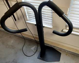 Ocala ES hot tub 2 way hand rail