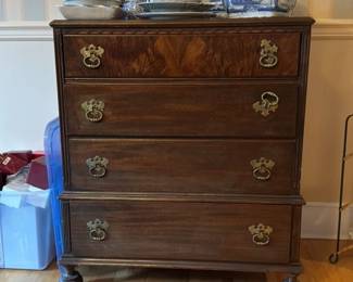 Mahogany Chest of Drawers 