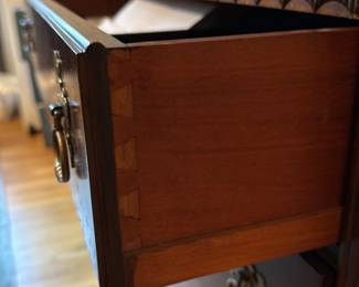 Mahogany Chest of Drawers 