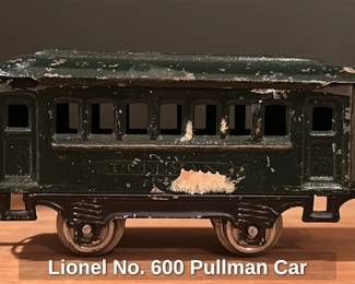 Lionel No. 600 Pullman Car 