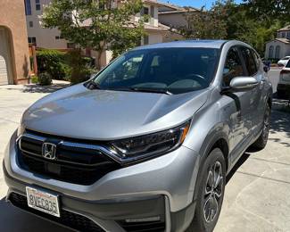 2021 Honda CRV Hybrid. 17,000 miles. Asking price is $34,000.
