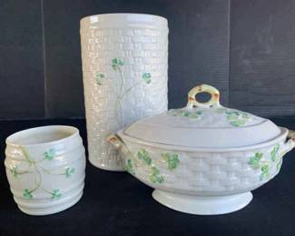 KG190VBelleek Ireland Trio