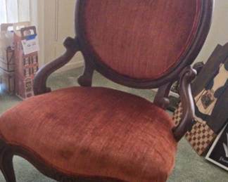 KG124Victorian Chair