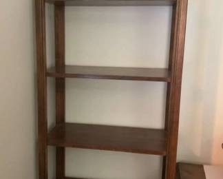 KG216Drexel Etagere