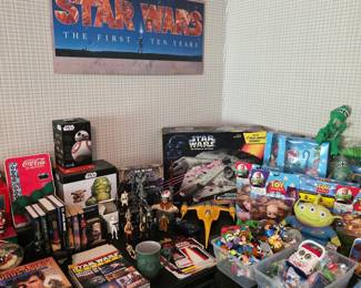 Star Wars and vintage Star Wars toys and collectibles
