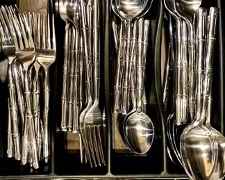 Hampton Silversmith Stainless Steel
Pattern: Polished Bamboo 
12/ 5pc Place Setting