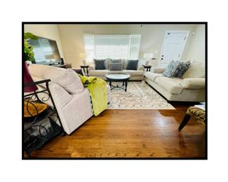 Living Room-
Pre-Sale FURNITURE ONLY Appointments available prior to the Estate Sale Weekend.
Text Diane to schedule 206-858-2844 