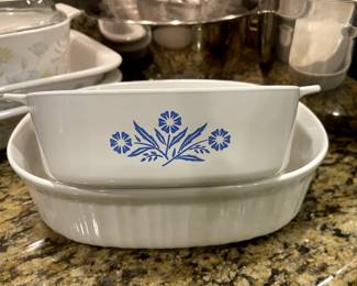 Corning Casserole 
Oval French White casserole 
