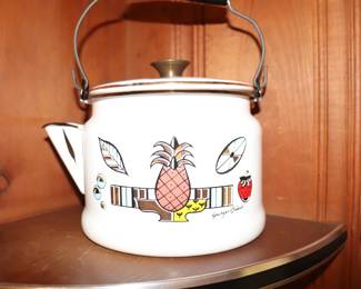 Vtg Georges Briard Enamel Enamelware Tea Kettle 8 CUP! Pineapple Ambrosia MCM