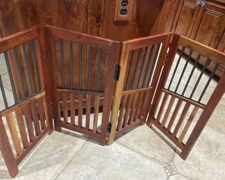 Wooden folding Gate 