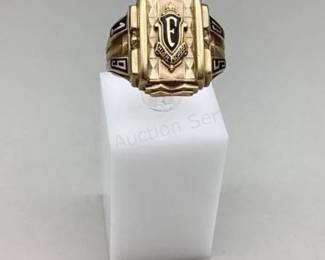 Gold men's high school class ring
