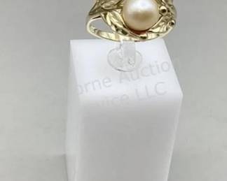 Quality gold jewelry (several more items available, see catalog for more.)