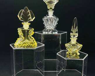 84 CzechYellowCrystalPerfumeBottlesFanLeafTaperedStoppers