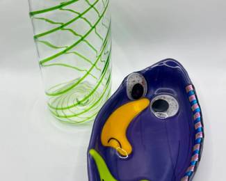 123 CurtissOlsonFusedGlassFaceDish03GreenSwirlBlownGlassVase