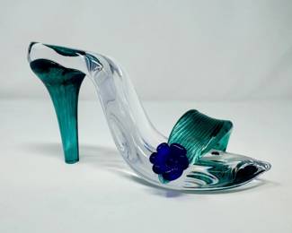 77 VintageSignedARadetskiArtGlassShoeCinderellaSlipper