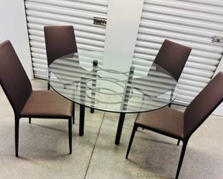 1 GlassDiningSetw4AirnovaChairsCustomCoverMat