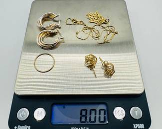 129 AssortedMixedGoldJewelryPiecesRingHoopsNecklace8Grams
