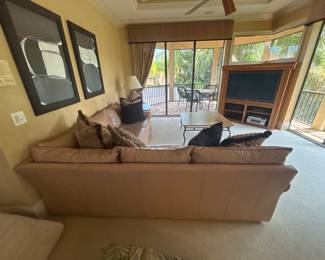 Tan Bernhardt leather sectional sofa $800
Height 17” to seat
8 ft x 8 ft
depth 3 ft