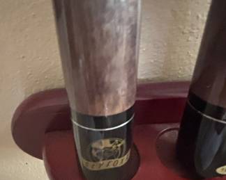 Craftmaster Billiards "Classic" Table with Ball and , Cues and Accessories $1100 (Estimate for professional move and set up min $675 depending on location)