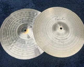 Pair of Paiste Signature Sound Edge HiHat 13 Cymbals