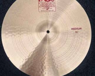 18inch Paiste 2002 Medium Crash Cymbal