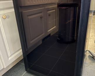Magic Chef Wine Fridge