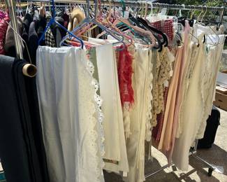 2nd rack of linens