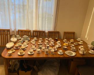 Royal Albert and assorted fine bone China tea cups