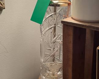 Cut glass vintage table lamp 28” tall $40 + tax