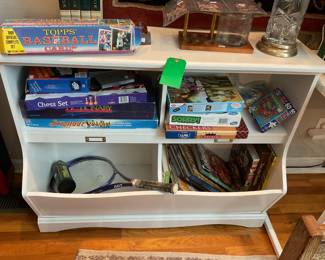 White bookshelf with 4 shelves 16” x 31” x 14” $120 + tax