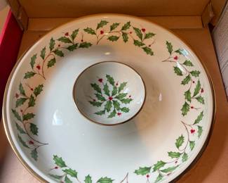 A3 - $18 Each. 1 Available. Lenox Holiday Chip & Dip.