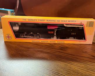 G4 - $35. HO Scale Mehano Model Makers L&N 234