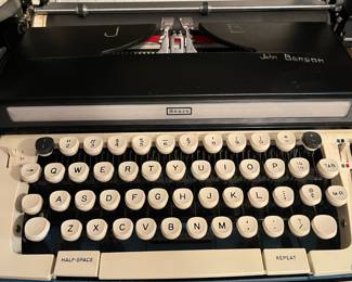G20 - $40. Vintage Sears Forecast 12 Typewriter