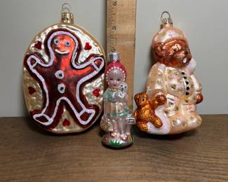C41 - $100. LOT of 6 Vintage Christopher Radko Glass Ornaments.