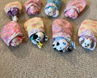 C14 - $55. Vintage Puppy Surprise Sleep N Surprise Lot of 8 Puppies and 8 Sleeping Bags