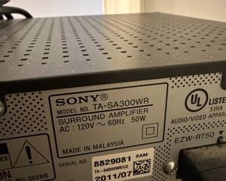 B19 - $50. 2011 Sony Blu-Ray & Speaker System.